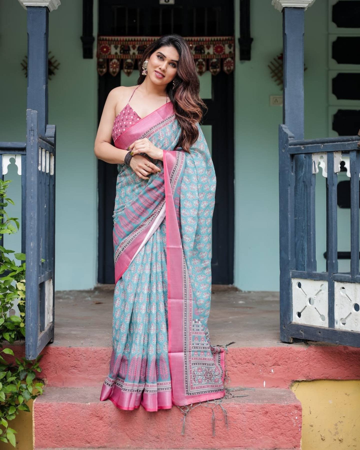Linen Cotton Saree for Festive & Office Wear