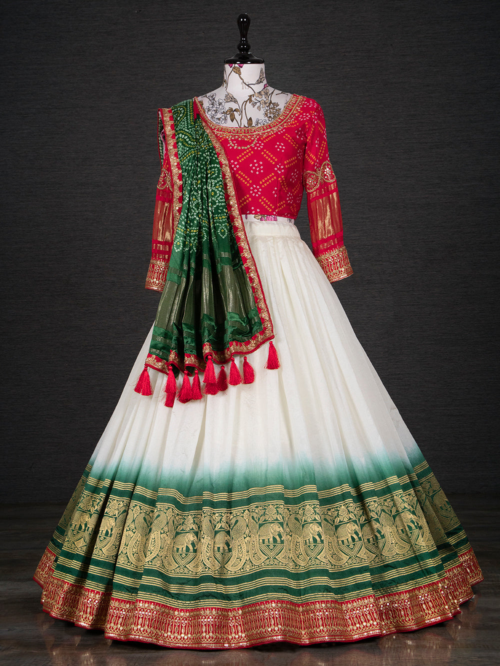 White Color Navratri Special Chaniya Choli Design