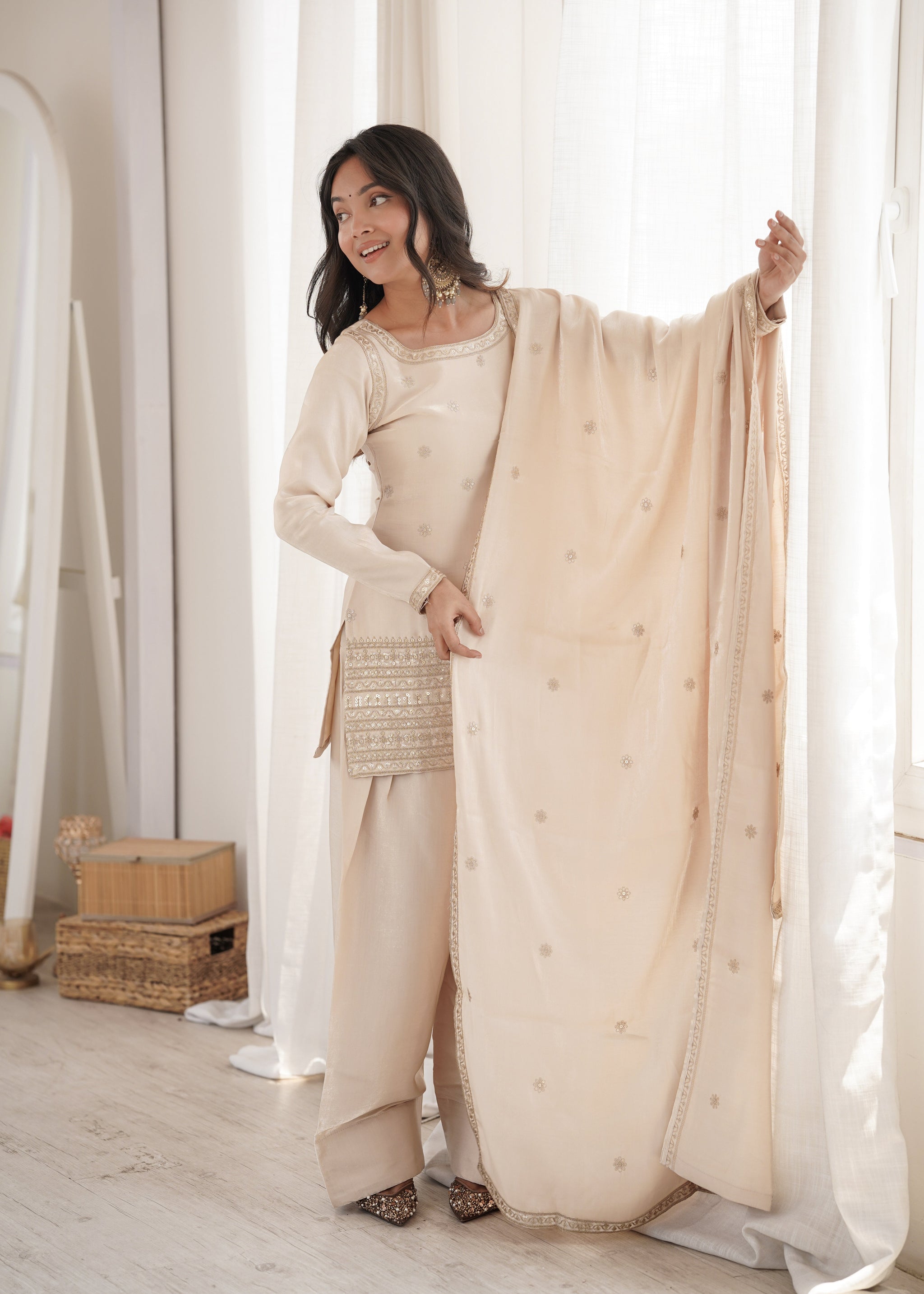 Off White Glass Silk Farshi suit
