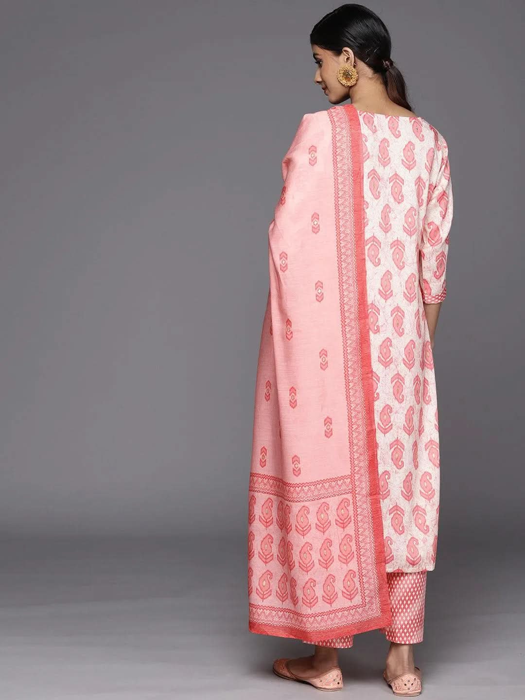 Mameraa Off-White Printed Rayon Straight Kurta With Trousers & Dupatta