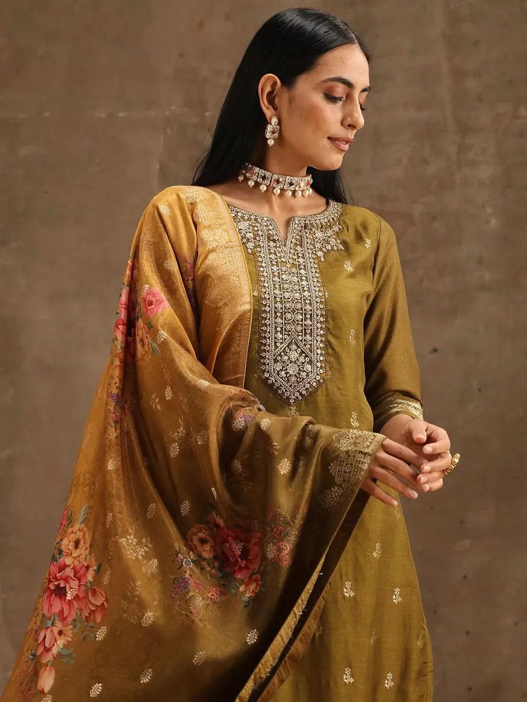 Mameraa Olive Self Design Silk Straight Kurta With Trousers & Dupatta