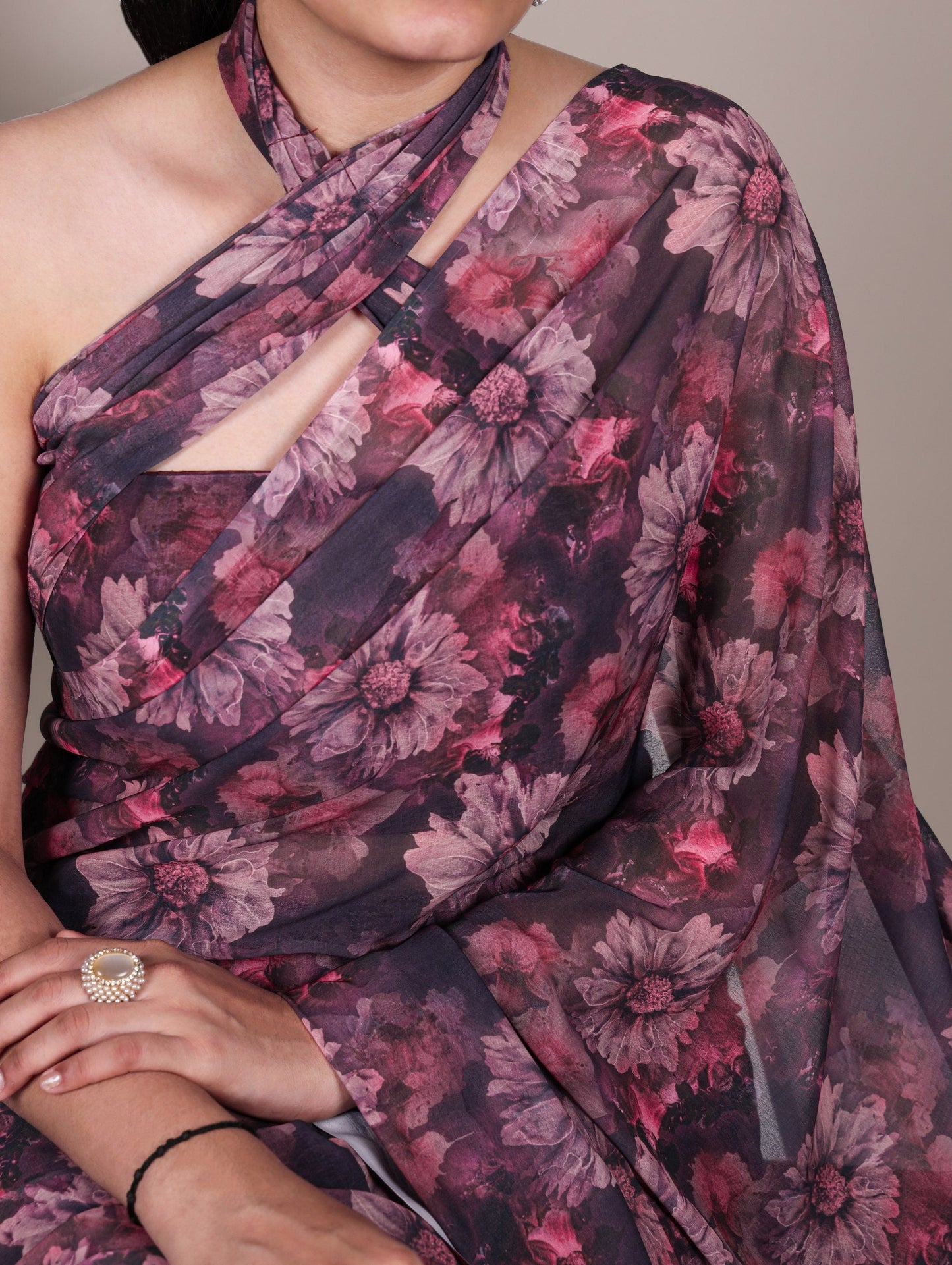 Onion Elegant Weightless Marbal Floral Print Saree with Matching Blouse – Unstitched Ensemble