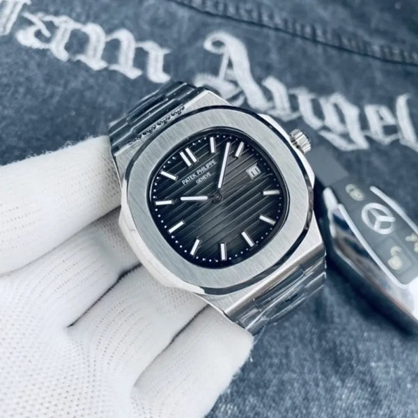 Classic Patek Philippe Watch For Men (LL589) | Mameraa