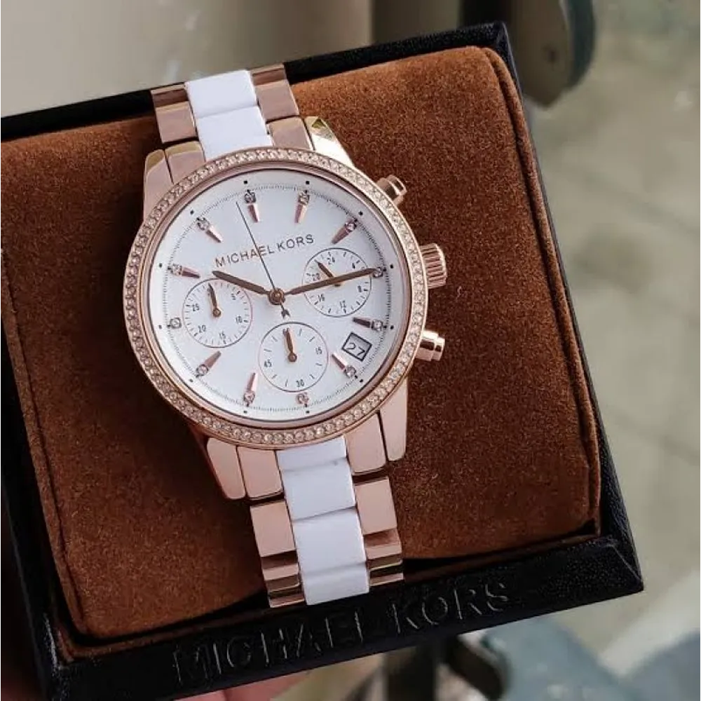 Classy Michael Kors Watch For Women