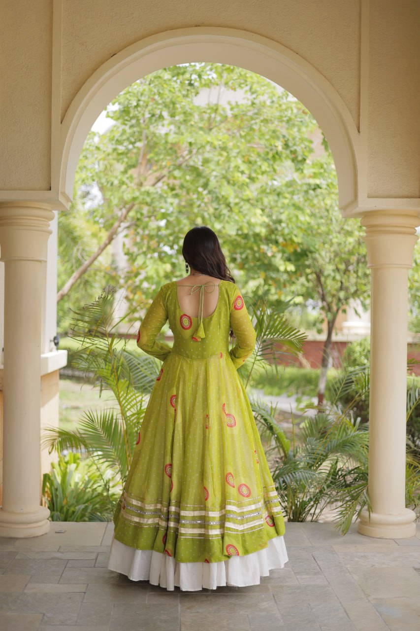 Parrot Green Bandhani Kurti With Lehenga