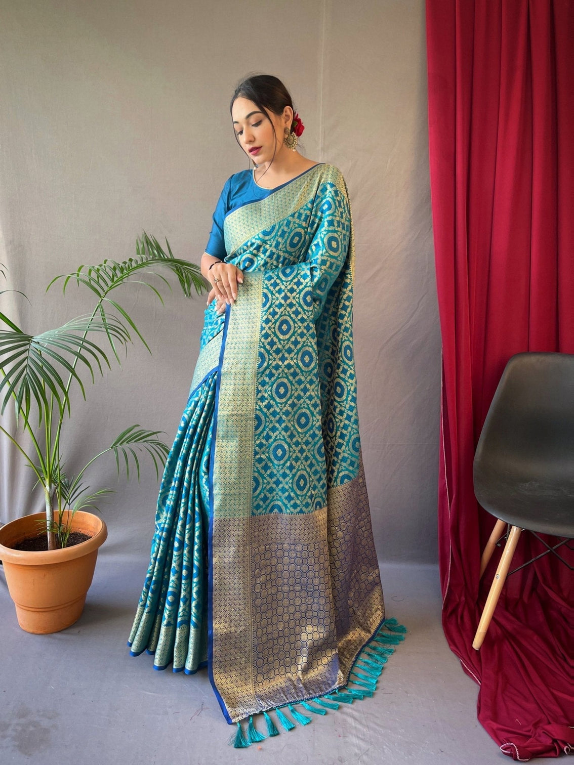 Rama with Blue Saree in Patola Silk