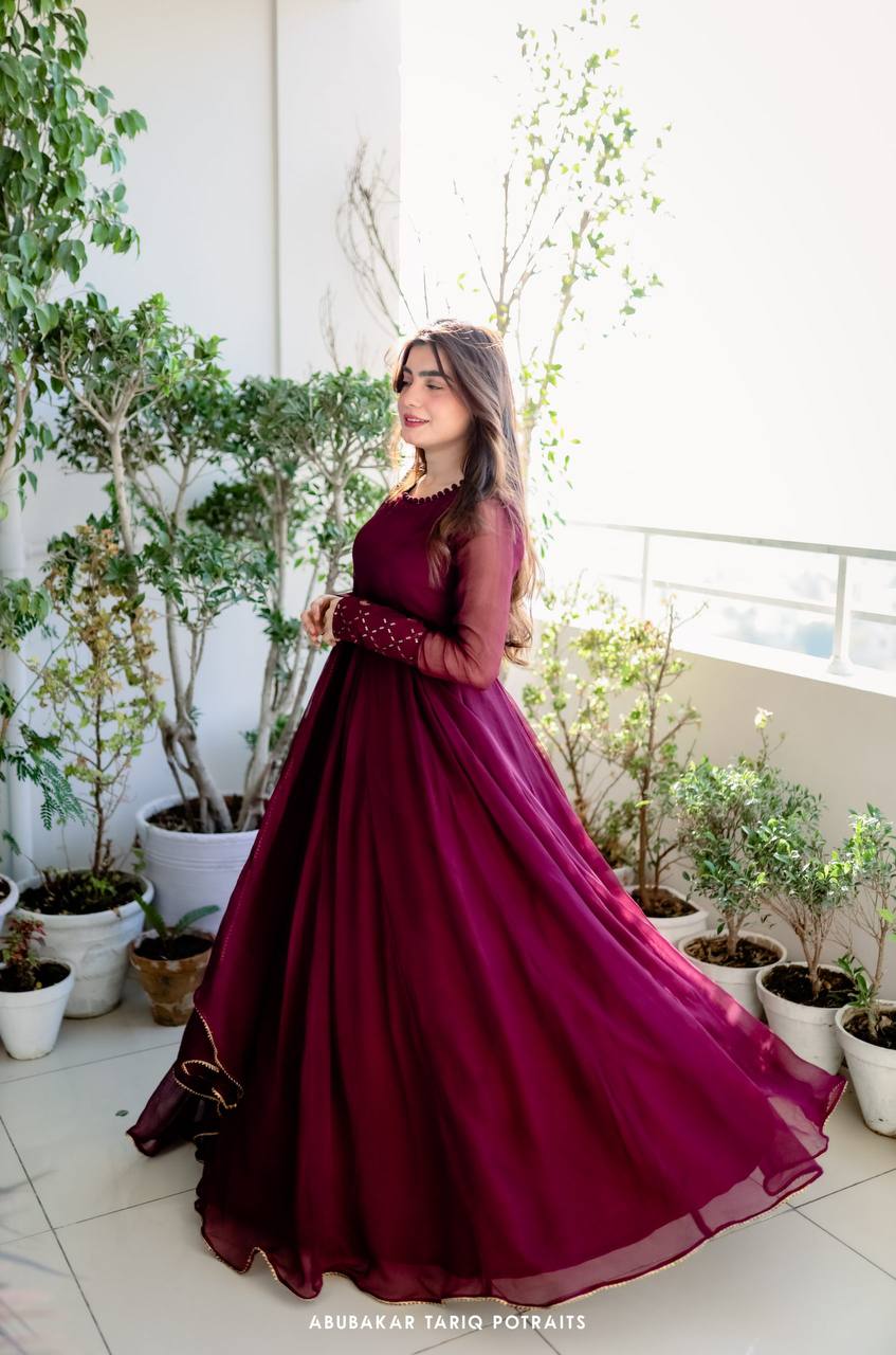 Full Sleeve With Potli Button Wine Color Gown