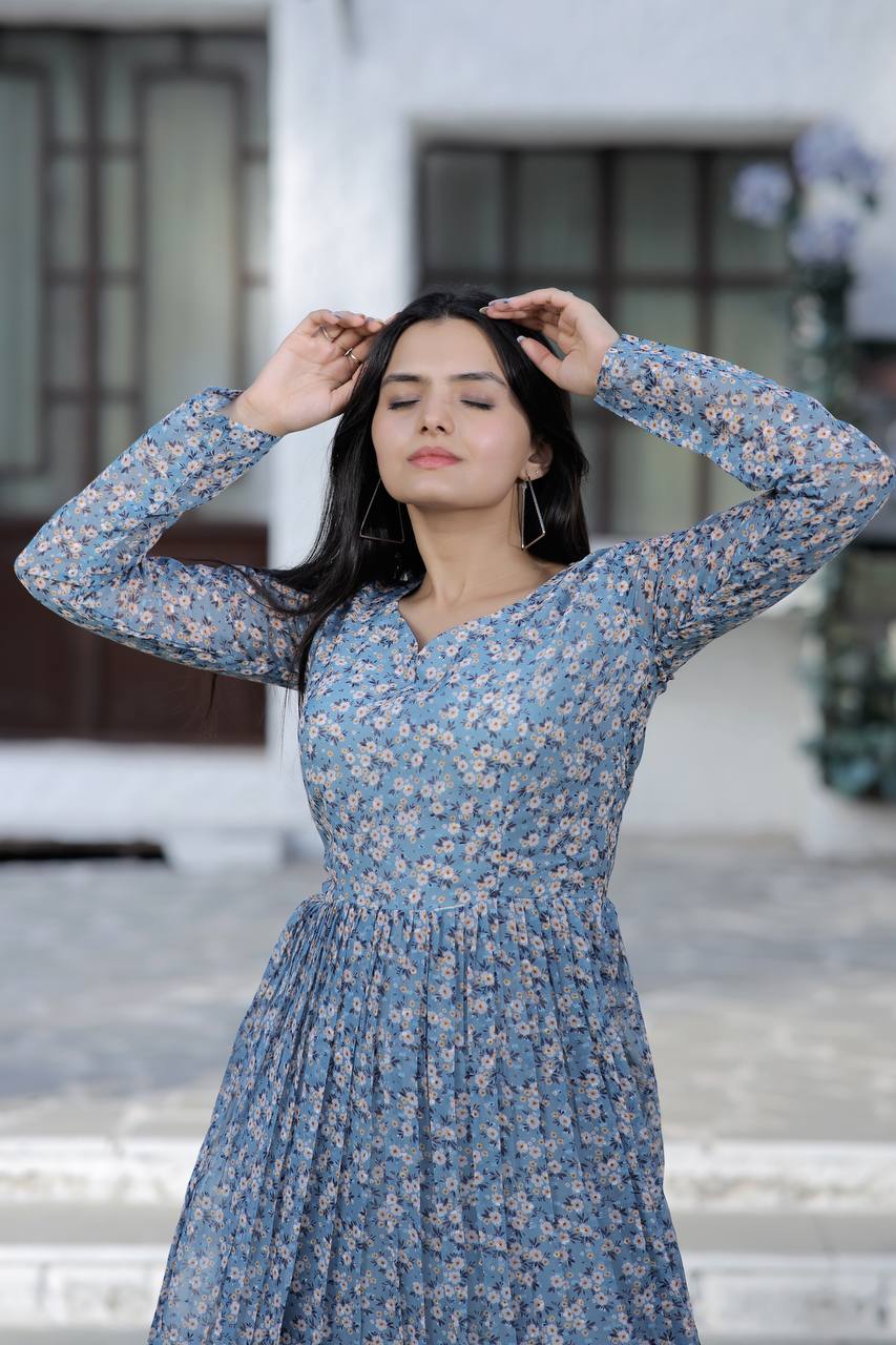 Gray Color Nayra cut Wonderful Kurti
