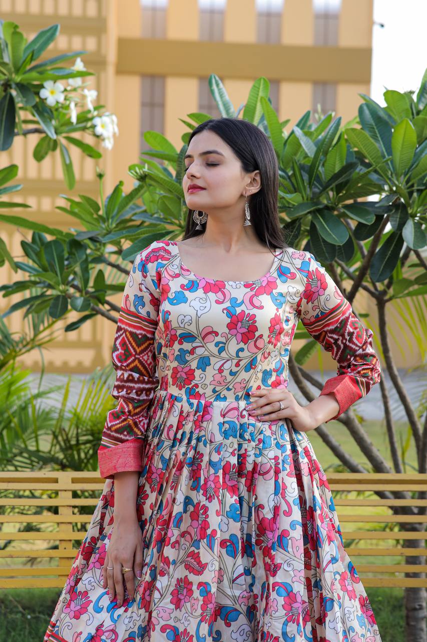 Kalamkari Print White With Red Classic Gown