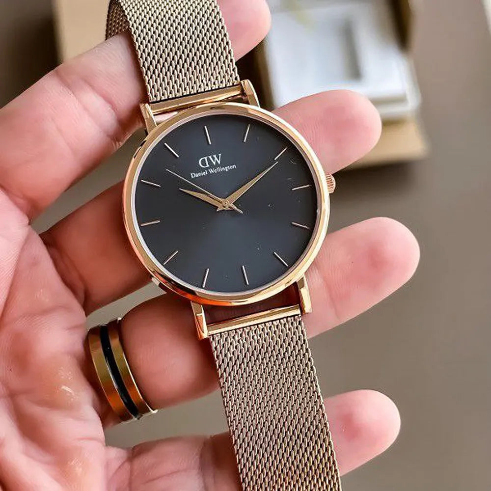 Classy Daniel Wellington Watch For Men (BRW270)