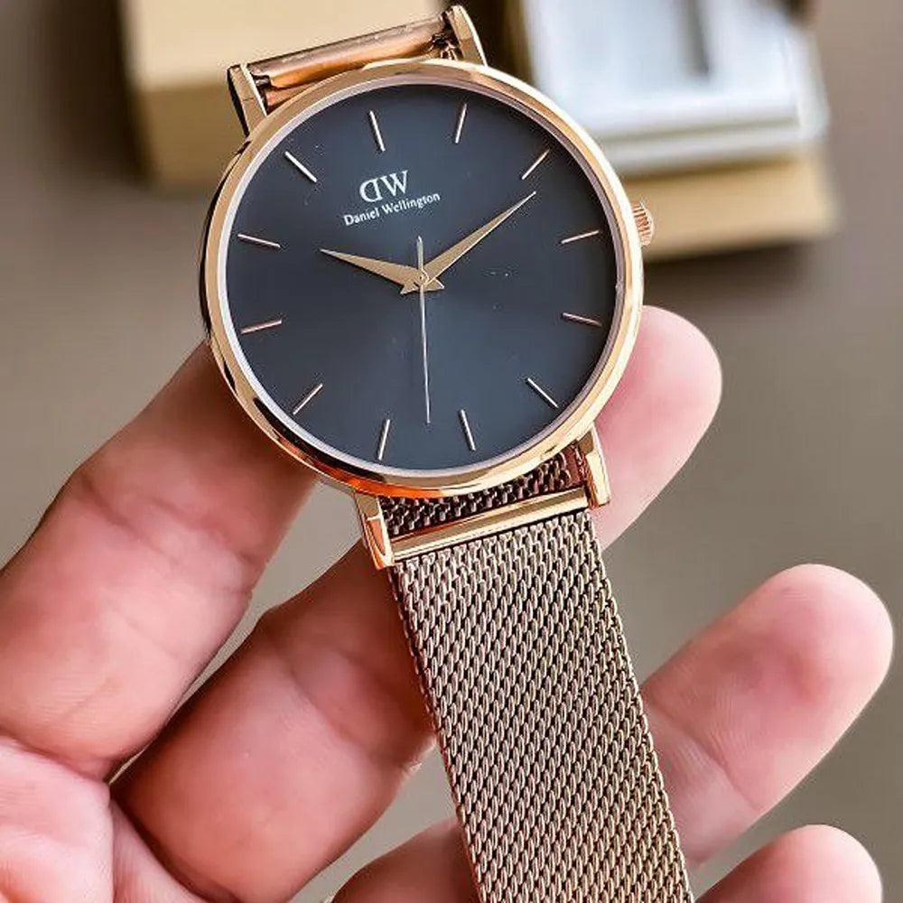 Classy Daniel Wellington Watch For Men (BRW270)