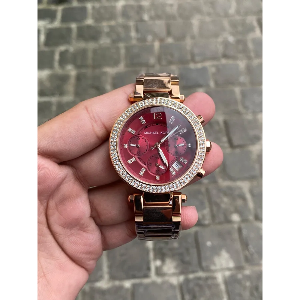 Classy Michael kors Watch For Women