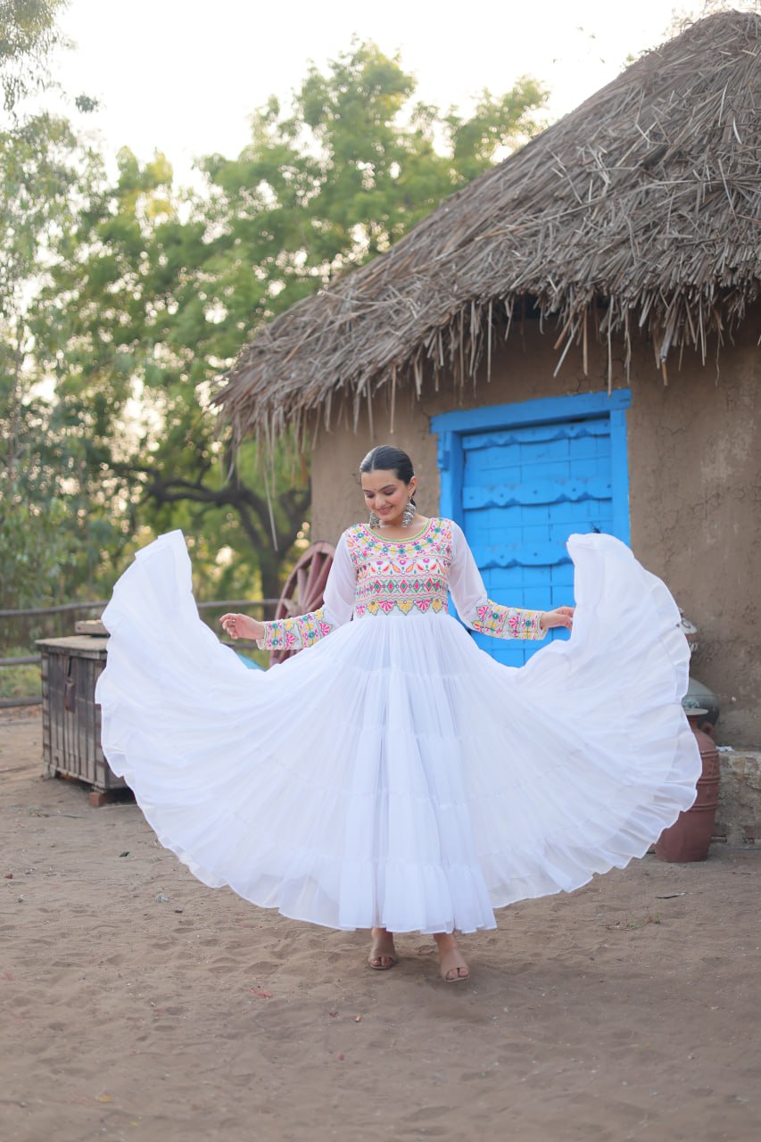 White Elegant Faux Blooming Gown with Kutchi Gamthi Work