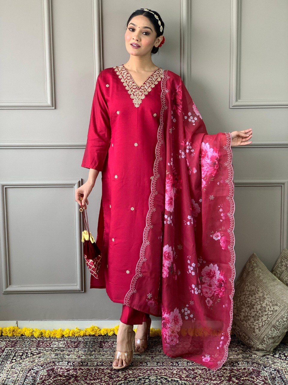 Women Red Embroidered Kurta Set with Floral Organza Dupatta