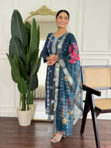 Women Teal Blue Embroidered Kurta Set with Floral Organza Dupatta