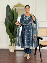 Women Teal Blue Embroidered Kurta Set with Floral Organza Dupatta
