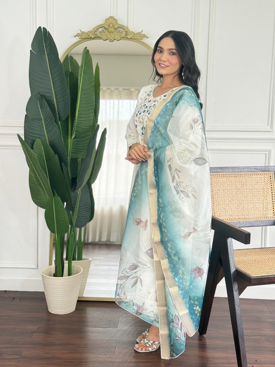 Women Off White Embroidered Kurta Set with Floral Organza Dupatta