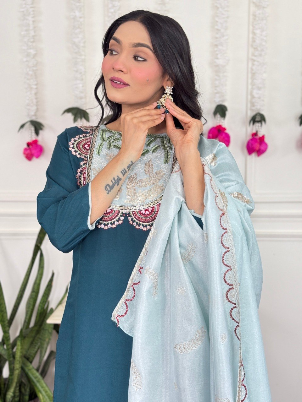 Women Teal Blue Embroidered Kurta Set with Contrast Dupatta