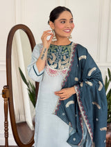 Women Sky Blue Embroidered Kurta Set with Contrast Dupatta