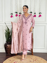 Women Pink Color Embroidered Kurta Set with Dupatta