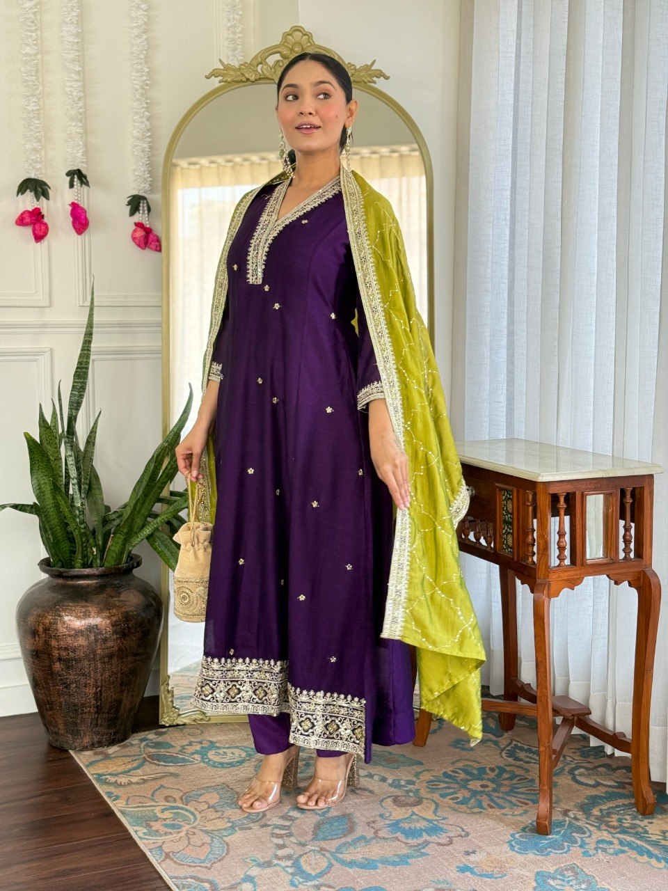 Women Purple Embroidered Kurta Set with Green Dupatta