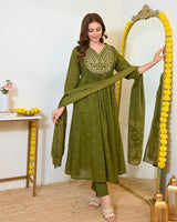 Women Olive Green Embroidered Kurta Set with Dupatta