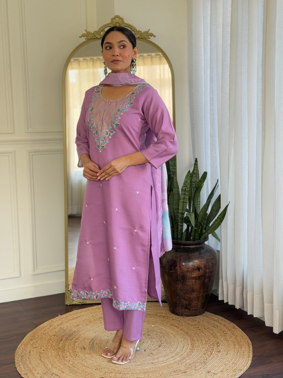 Women Lavender Pink Embroidered Kurta Set with Printed Dupatta