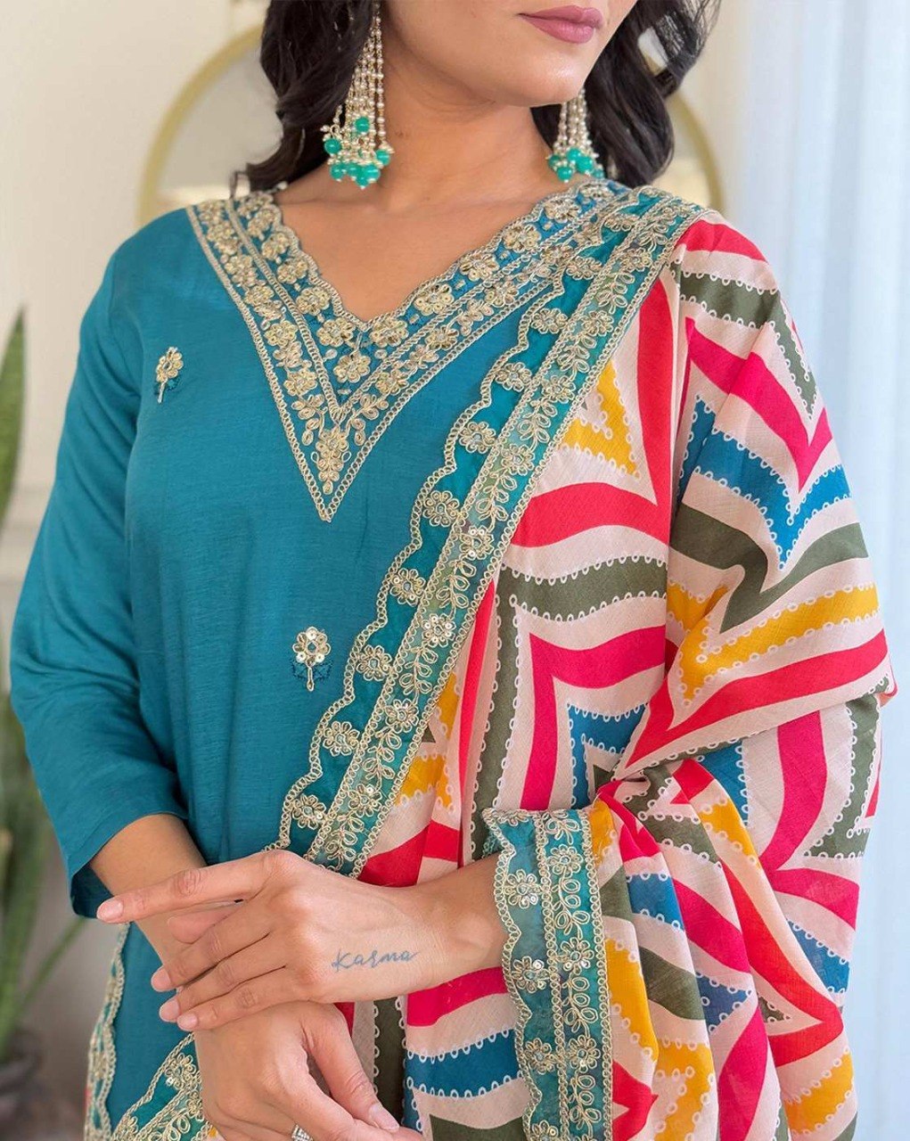 Women Teal Blue Embroidered Kurta Set with Printed Dupatta