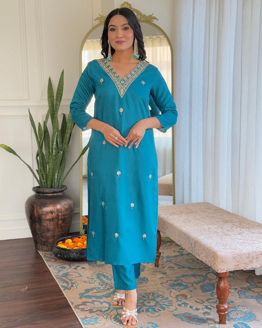 Women Teal Blue Embroidered Kurta Set with Printed Dupatta