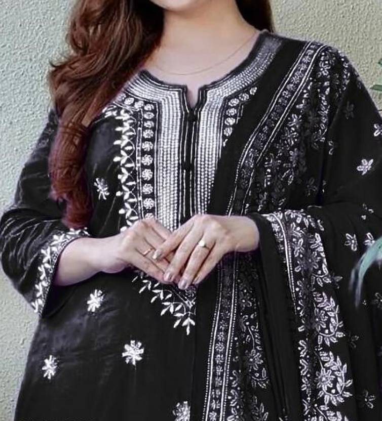 Women Black Embroidered Kurta Set with Dupatta