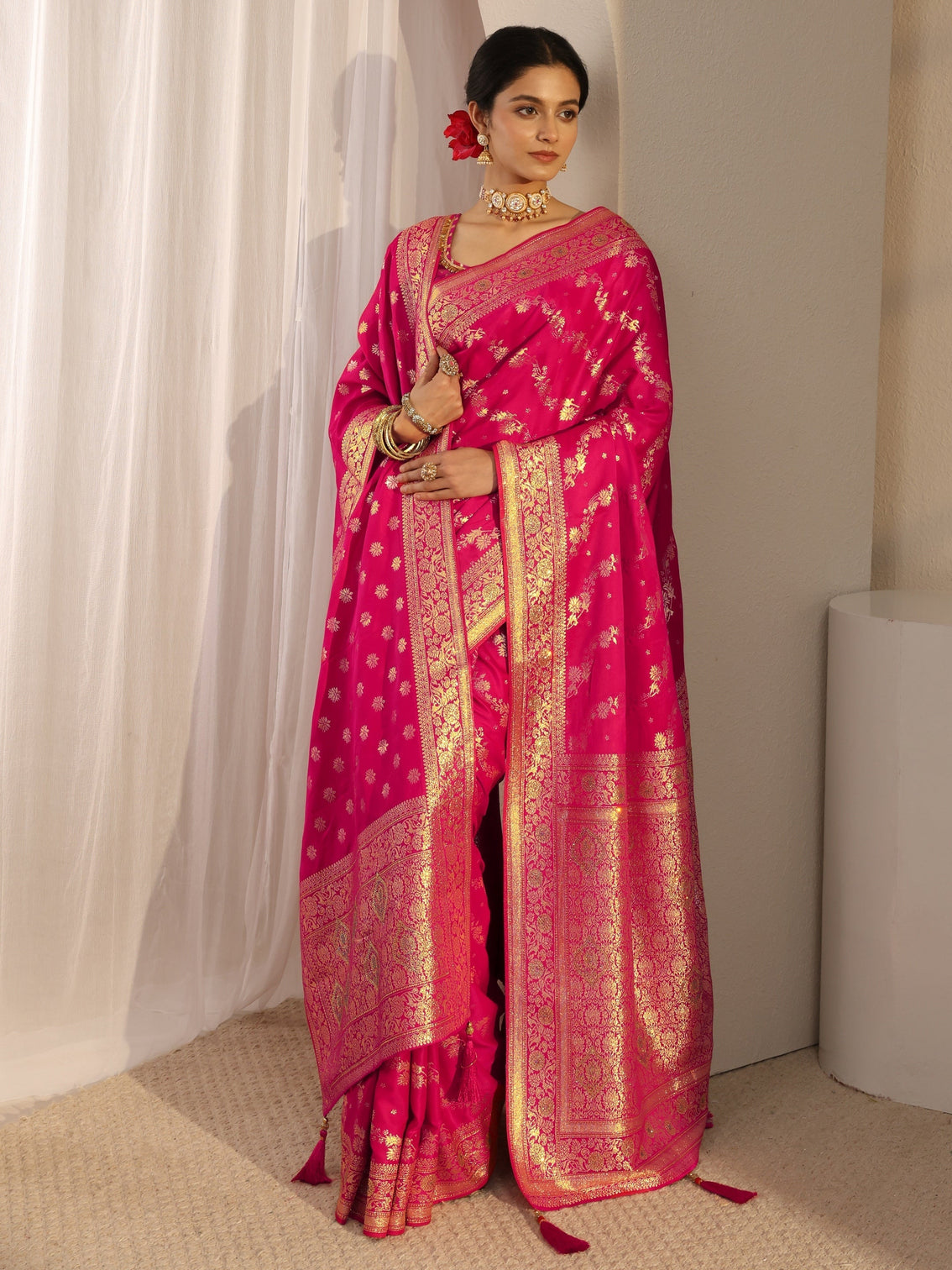Mameraa Pink Banarasi Satin Saree With Unstiched Blouse Piece And Dupatta