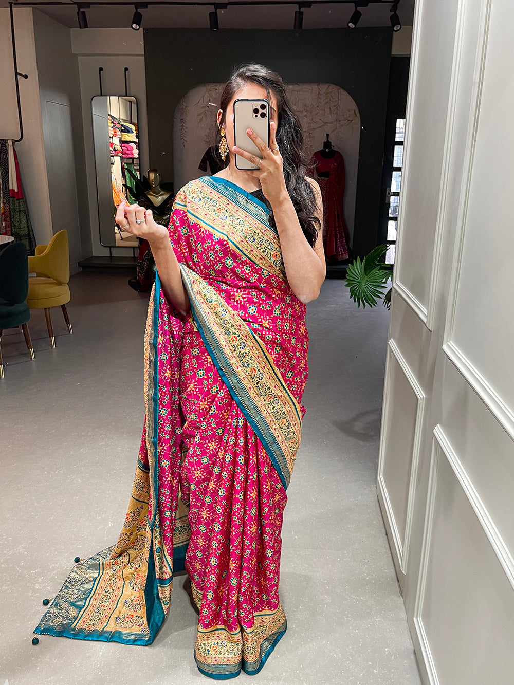 Pink Color Foil Printed And Stone Work Dola Silk Saree