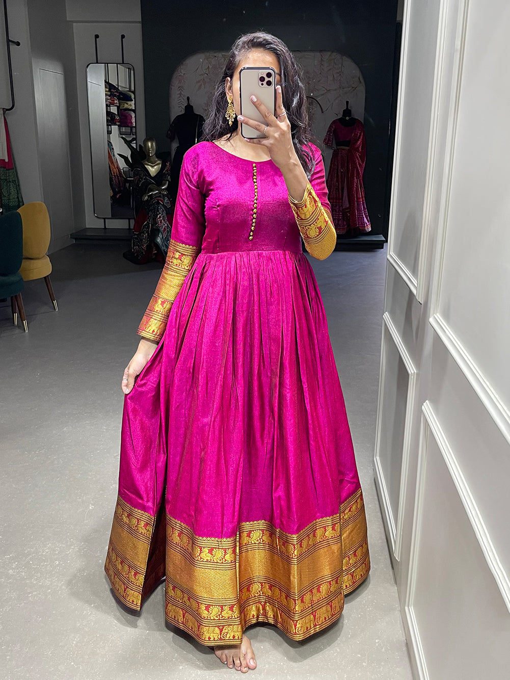Pink Color Zari Weaving Work Narayan Pet Cotton Gown