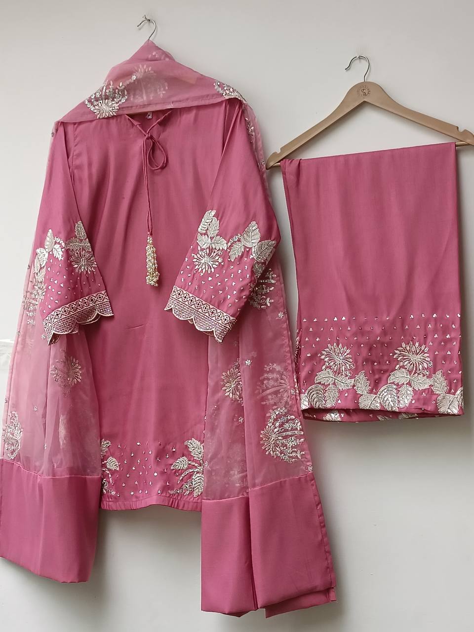 Pink Elegant Embroidered Crepe Palazzo Set with Dupatta