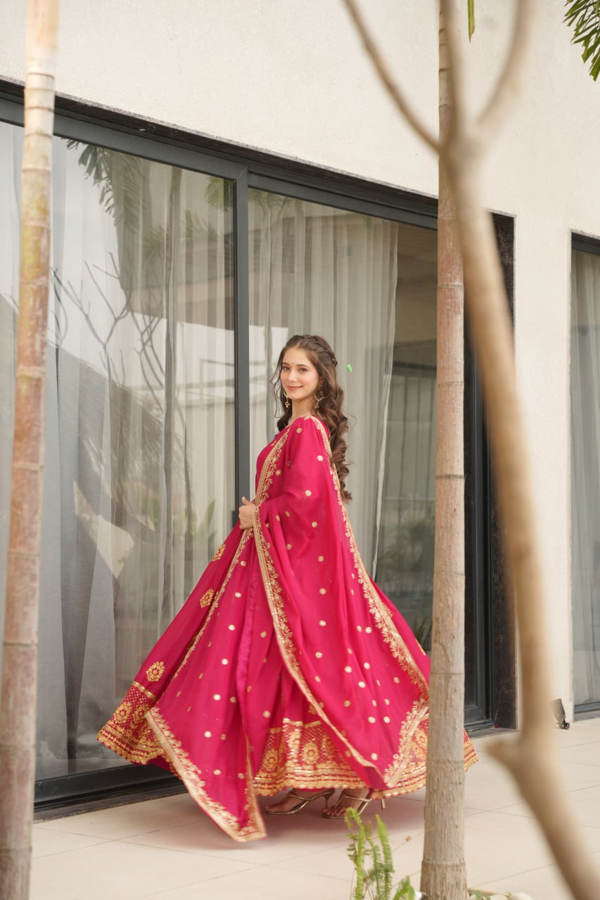 Pink Elegant Embroidered Star Georgette Gown with Dupatta – Full Sleeve, Pan Neck, Zari & Sequin Work