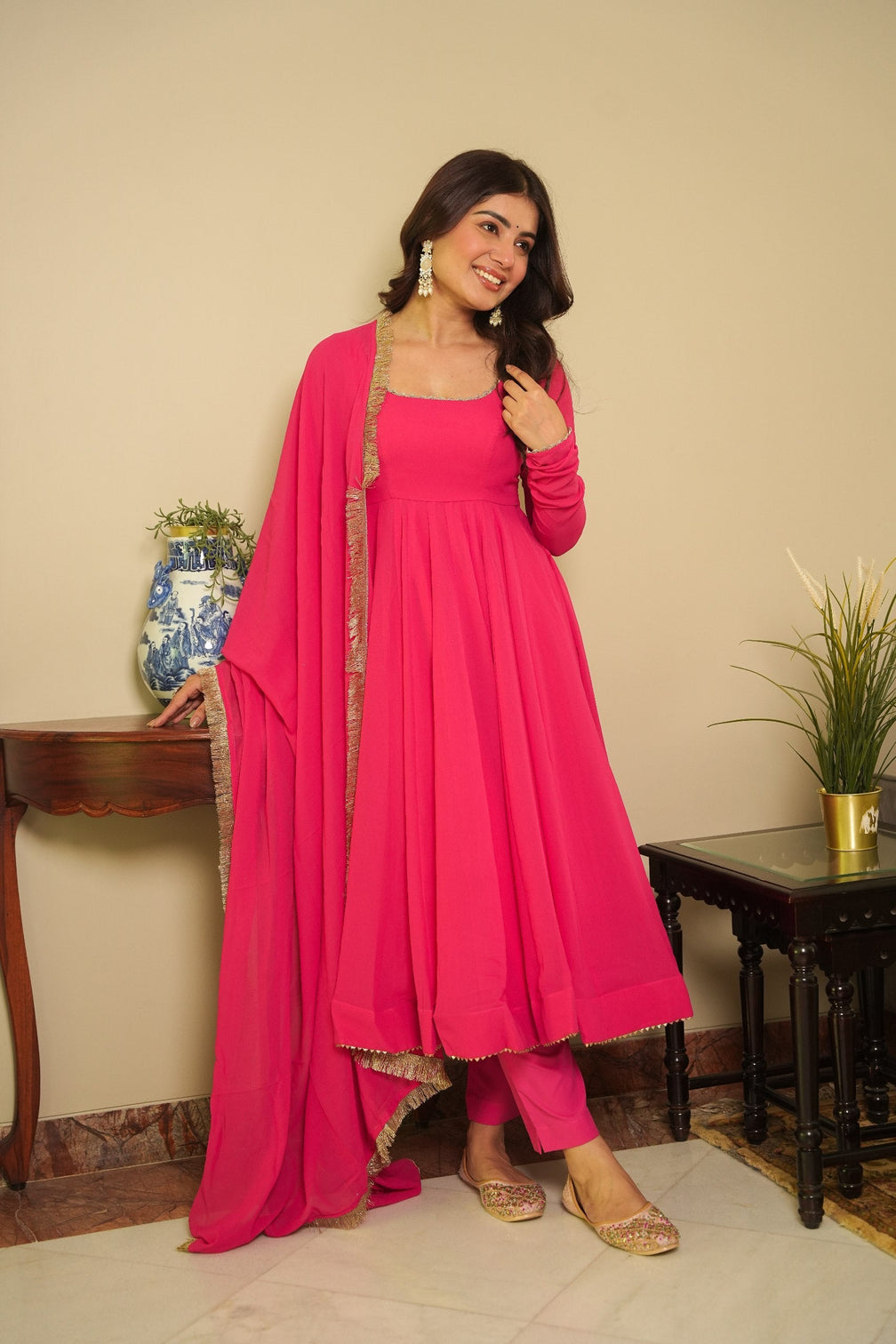 Pink Elegant Georgette Printed Suit Set with Tassel Dupatta – Flowy & Chic