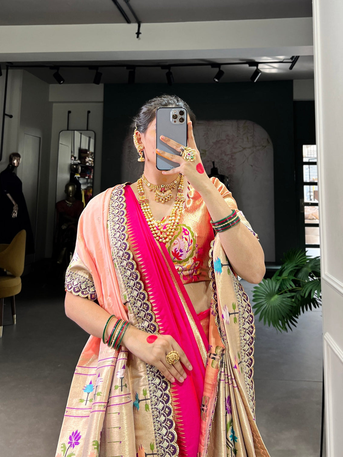 Pink Elegant Jacquard Silk Paithani Zari Weaving Saree with Dupatta