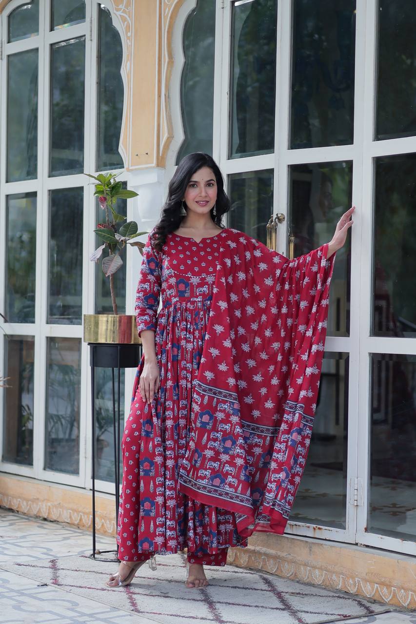 Pink Elegant Pure Cotton Ethnic Suit Set – Comfort & Style Combined