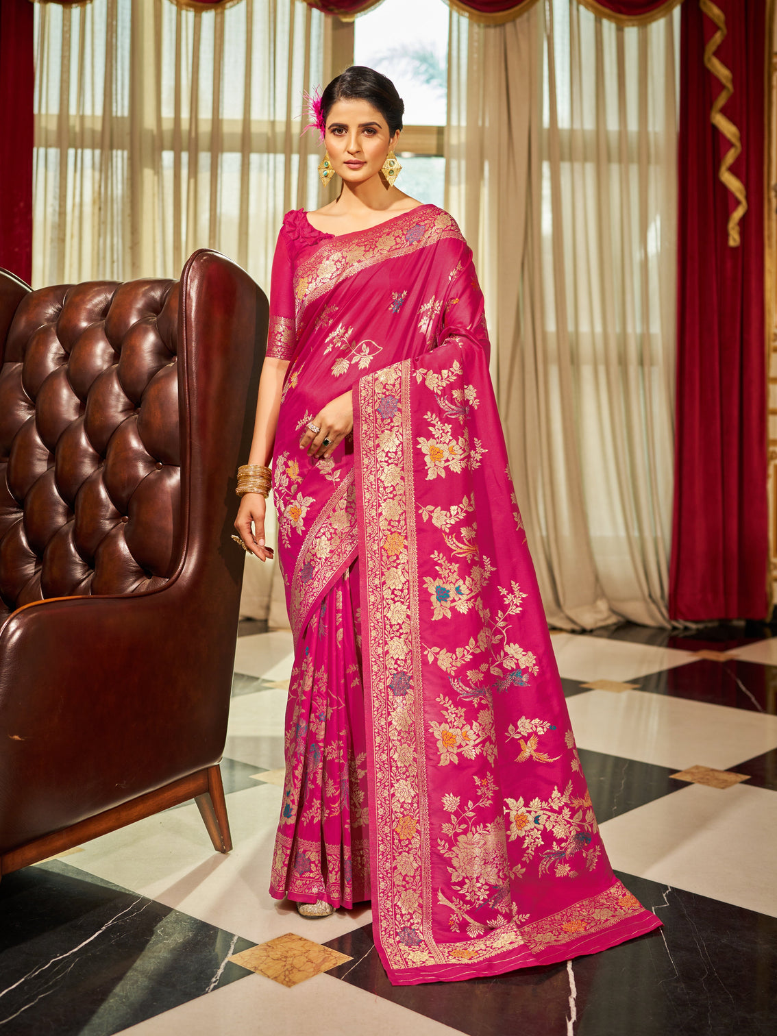 Pink Elegant Women's Pure Soft Banarasi Silk Paithani Saree with Intricate Zari Weaving