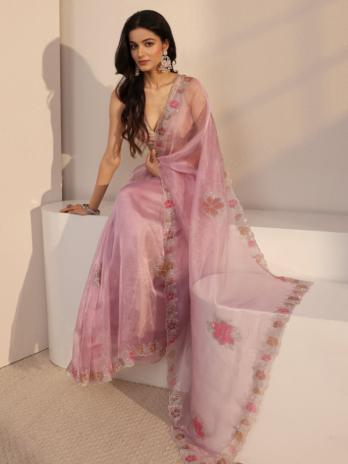 Mameraa Pink Embellished Organza Saree With Unstiched Blouse Piece