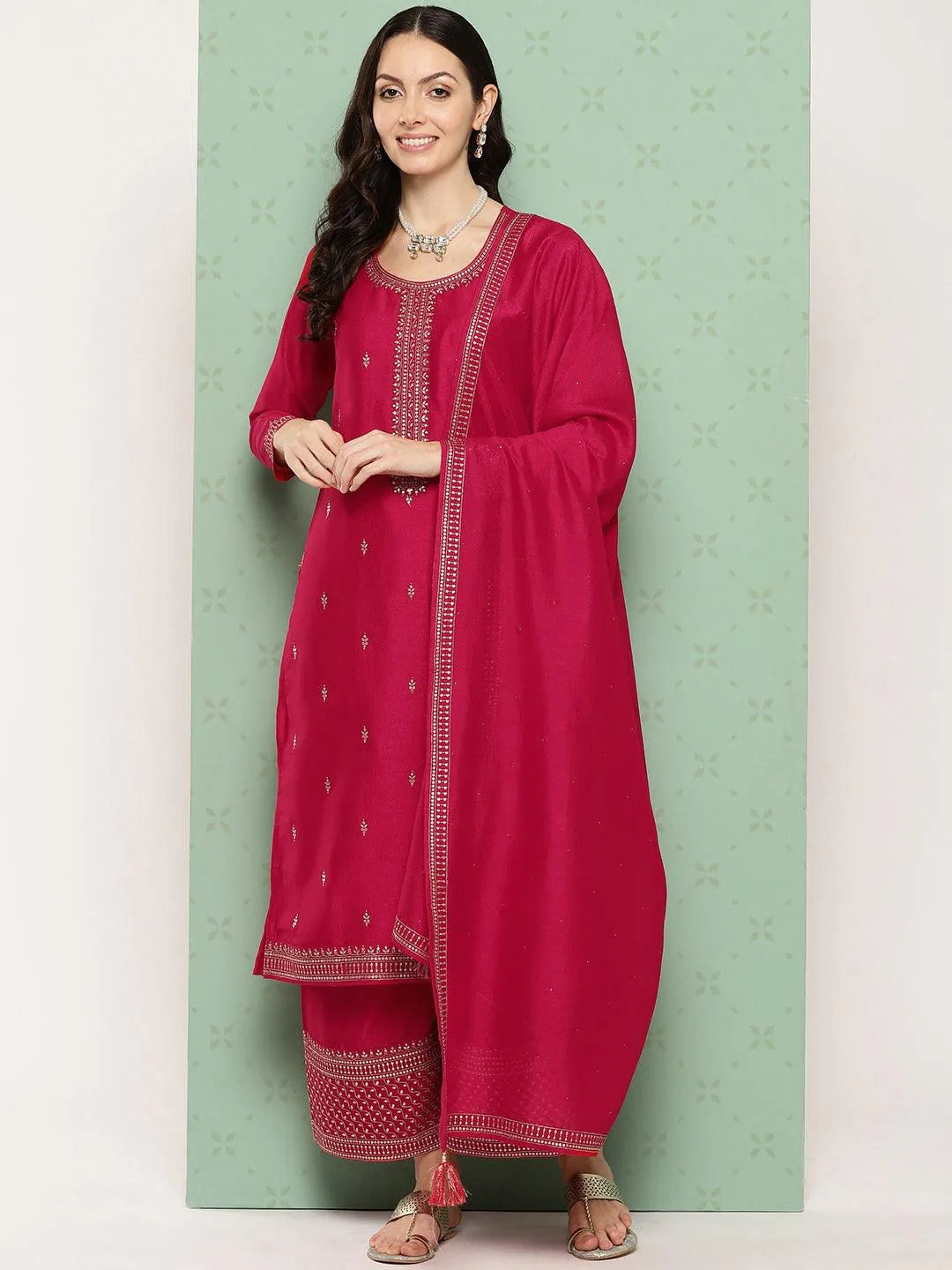 Mameraa Pink Embroidered Silk Blend Straight Suit With Dupatta