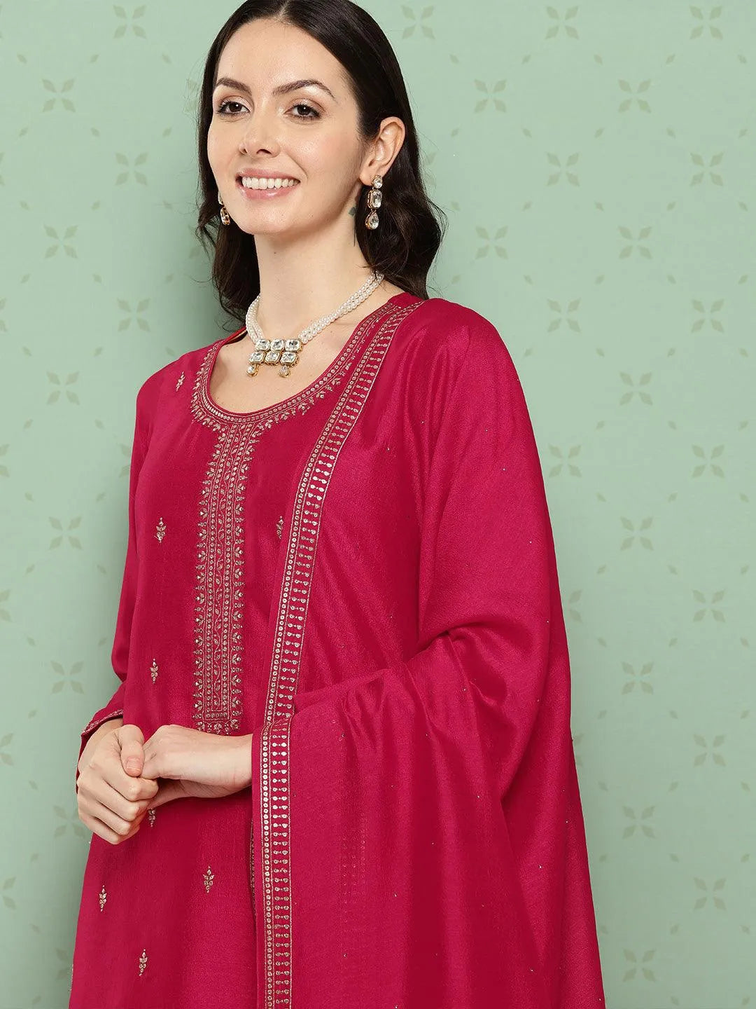 Mameraa Pink Embroidered Silk Blend Straight Suit With Dupatta