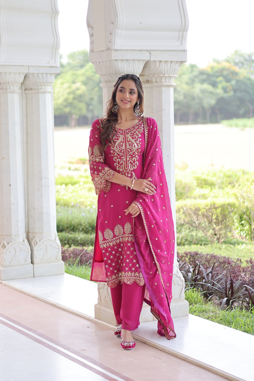 Pink Faux Blooming Embroidered Kurti Pant Set
