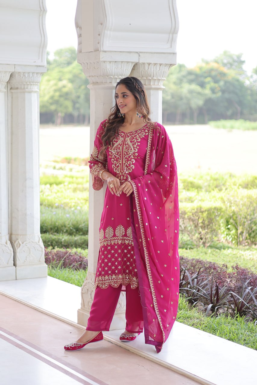 Pink Faux Blooming Embroidered Kurti Pant Set