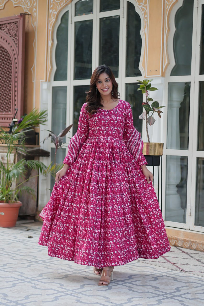 Pink Premium Readymade Kurti with Pant & Dupatta Set – Elegant & Comfortable!