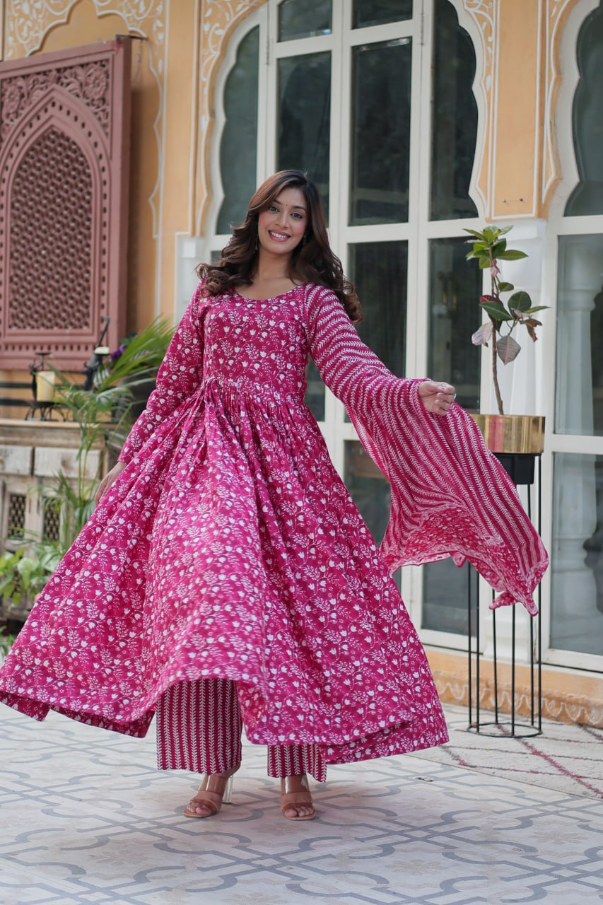 Pink Premium Readymade Kurti with Pant & Dupatta Set – Elegant & Comfortable!