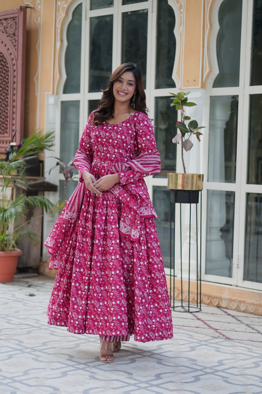Pink Premium Readymade Kurti with Pant & Dupatta Set – Elegant & Comfortable!