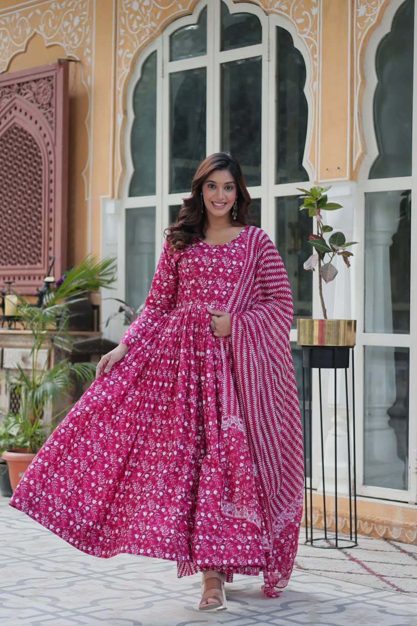 Pink Premium Readymade Kurti with Pant & Dupatta Set – Elegant & Comfortable!