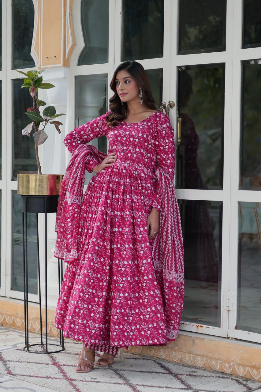 Pink Premium Readymade Kurti with Pant & Dupatta Set – Elegant & Comfortable!