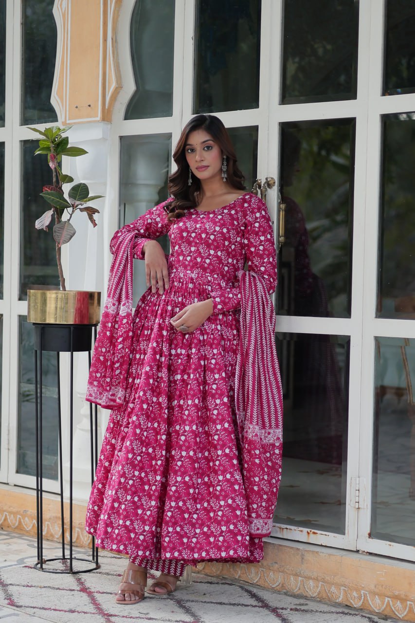 Pink Premium Readymade Kurti with Pant & Dupatta Set – Elegant & Comfortable!